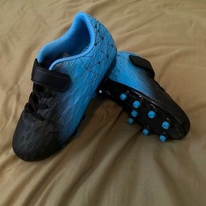 Brand new Brooman kids firm ground soccer cleats boys/girls